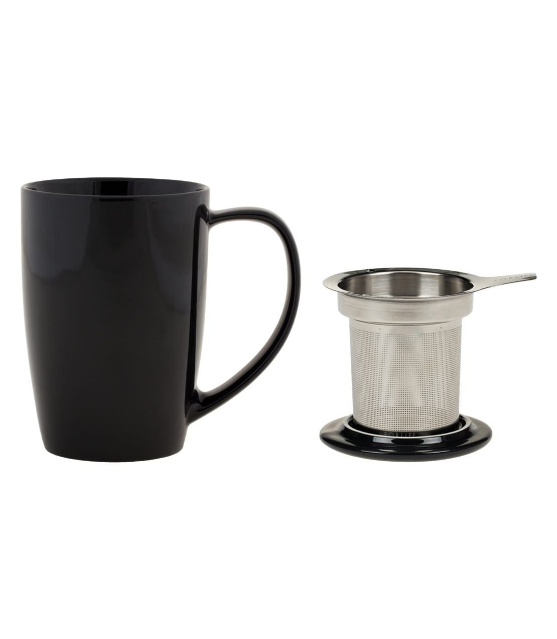 Black Curve Mug with Infuser, 15 oz, featuring a sleek design and stainless steel infuser for brewing tea.