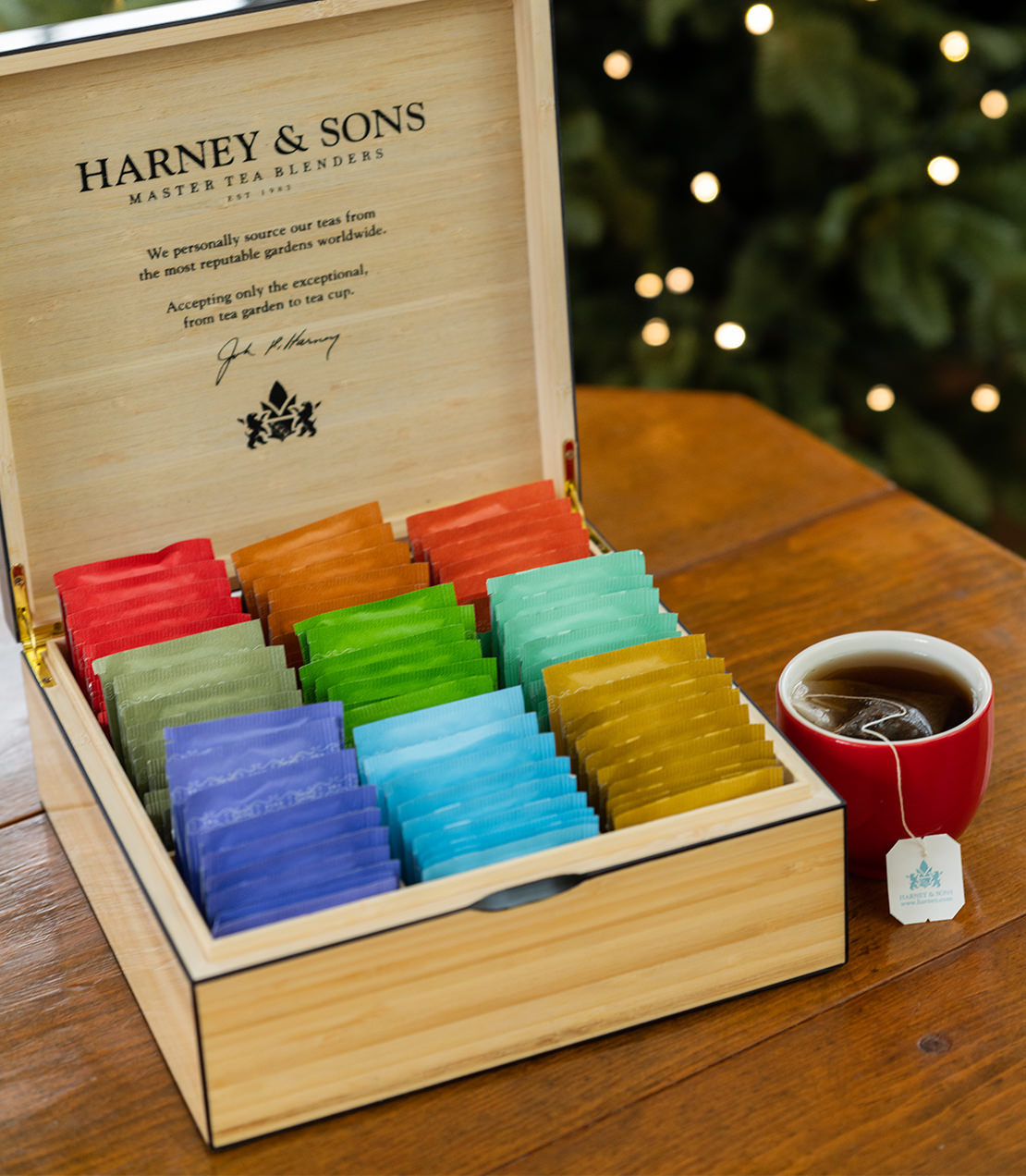 Heirloom Tea Chest Featuring Nine Teas - Teabags -   - Harney & Sons Fine Teas