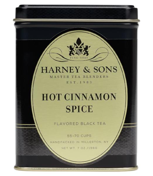 Harney & Sons Hot Cinnamon Spice flavored black tea tin, 7 oz, designed for 55-70 cups, elegant black packaging.