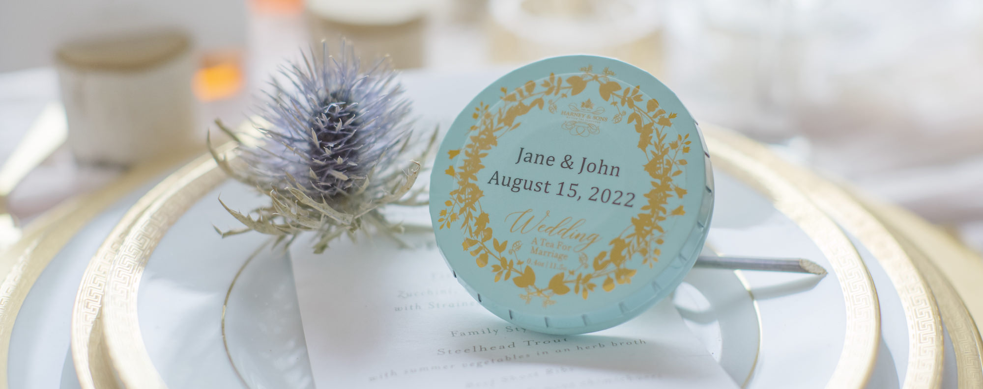 Wedding Tagalong Tin Personalized with a wedding date: Jane & John August, 15 2022.