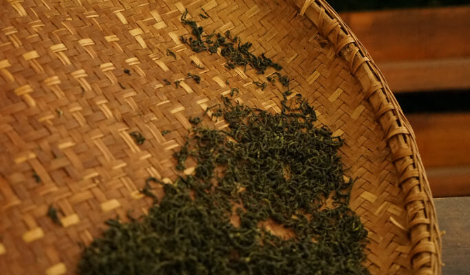 Black Tea: Everything You Need to Know About This Popular Tea - Harney ...