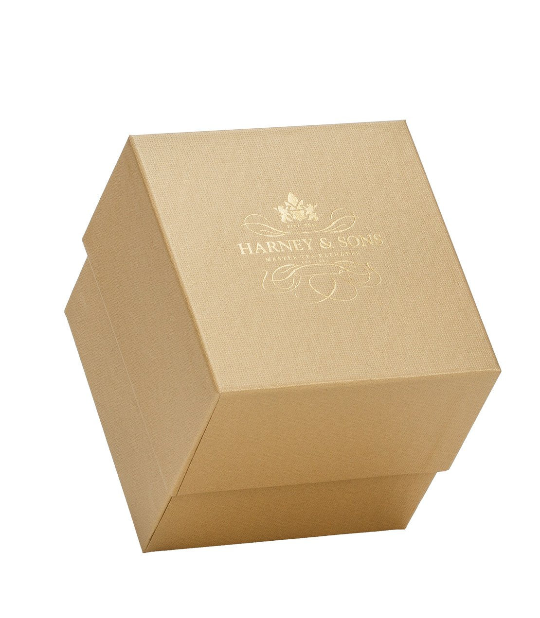 Elegant gold tin box containing 30 sachets of premium tea, perfect for birthday celebrations.